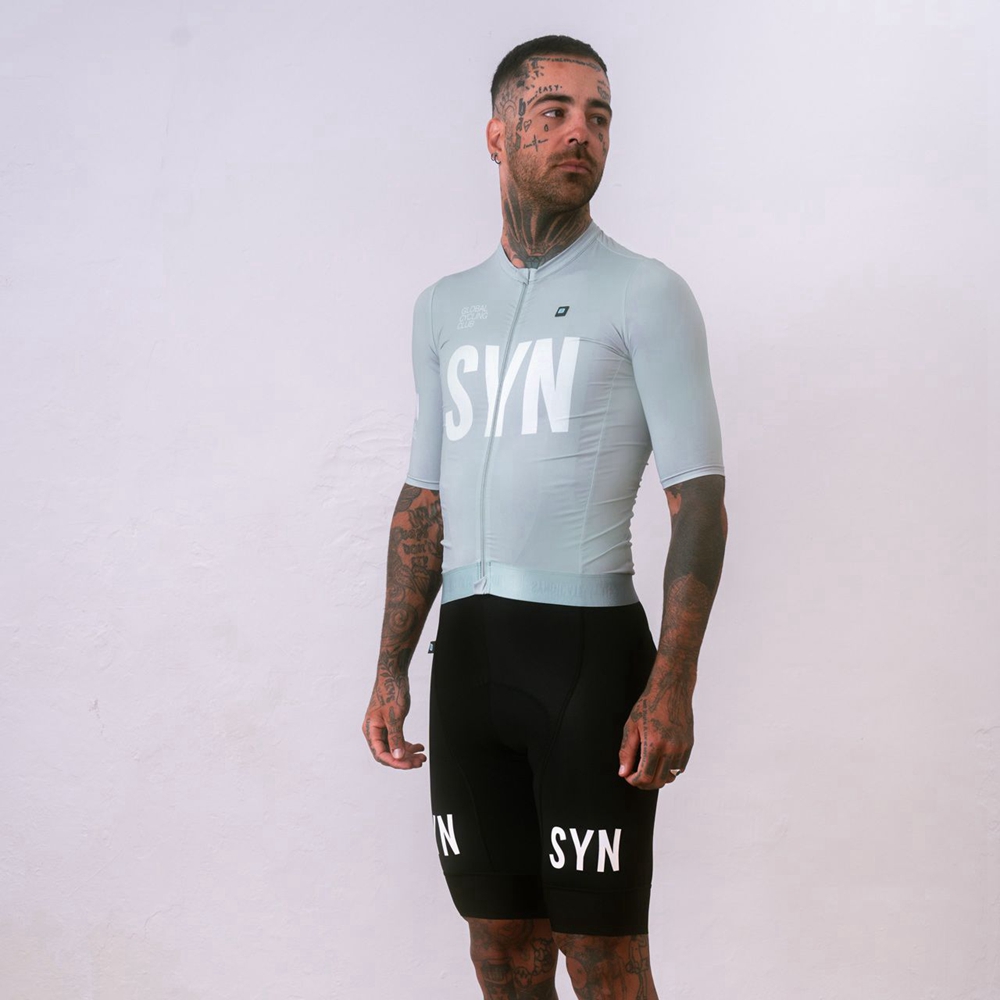 Cycling Commuter Trousers - Silver gray short sleeved cycling Jersey